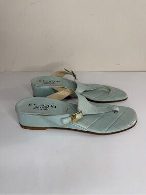 St. John sport Quilted Pale Blue Wedge Thong Sandals with Gold Buckle women 10.5